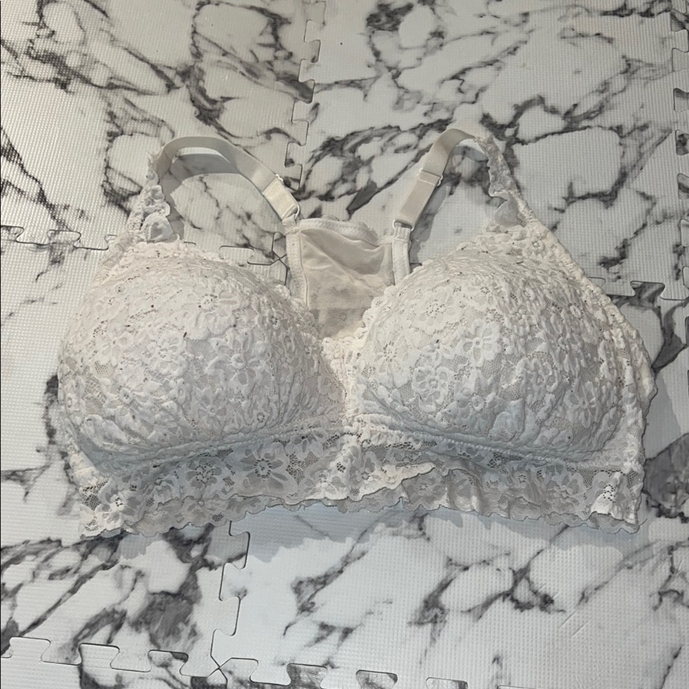 Aerie White Lace Bralette with molded cups for Support